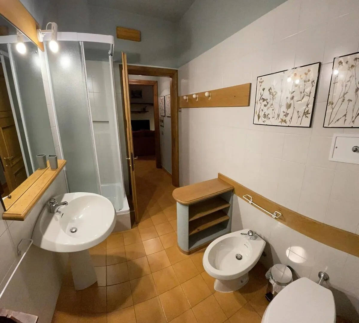 Carate Villa Carate Urio 0*,  Italië