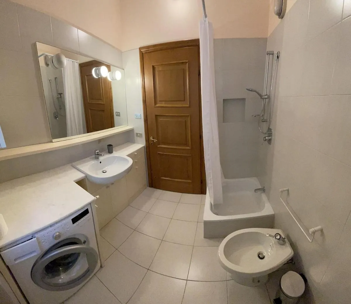 Appartement Carate Villa Carate Urio Italië